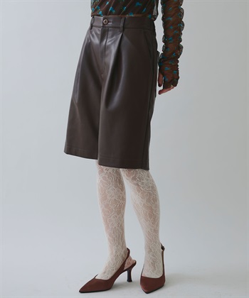 ヴィーガンレザーハーフパンツ(ブラウン-Ｓ)