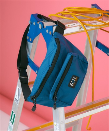 カラーナイロンウエストポーチ(ネイビー-FREE)