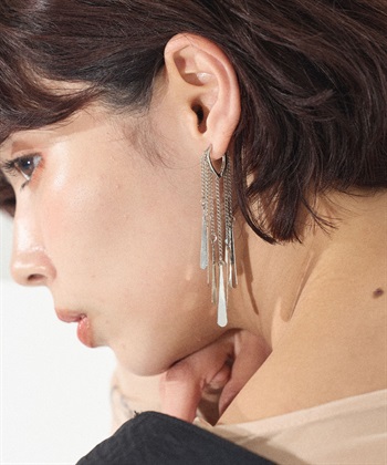 ボリュームタッセルピアス(シルバー-FREE)