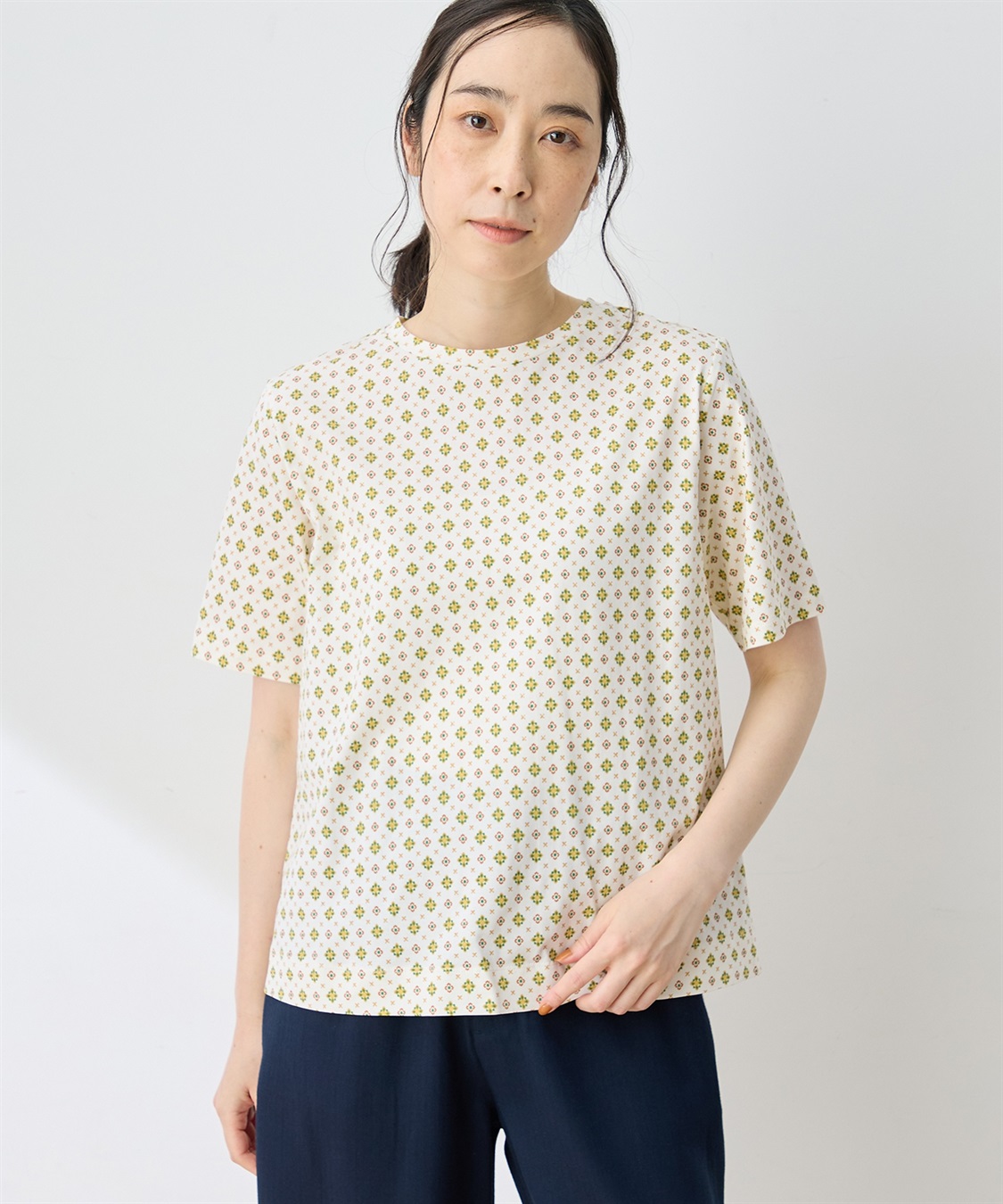 DECOY 【ひやさらコットン】総柄プリントTシャツ【綿100％・接触冷感・UVカット】_variation_2