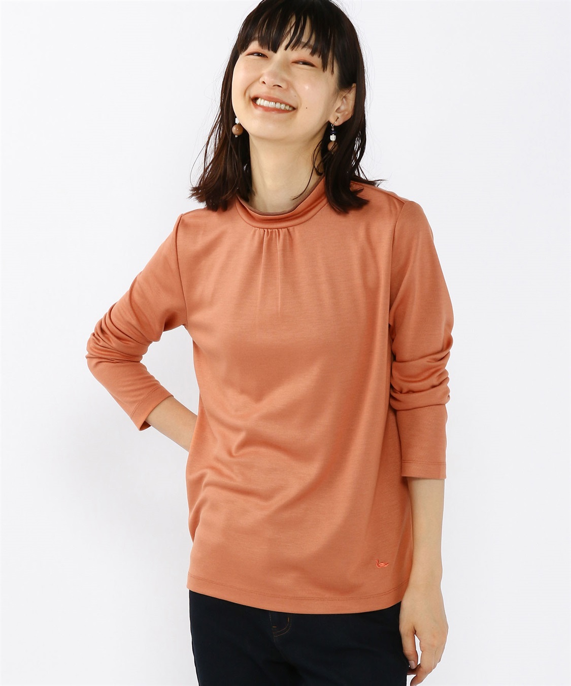 DECOY モダールポンチ襟はみだしハイネック_variation_1