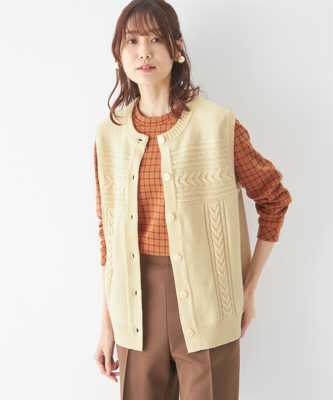 DECOY ケーブル編み前ボタンベスト_variation_1
