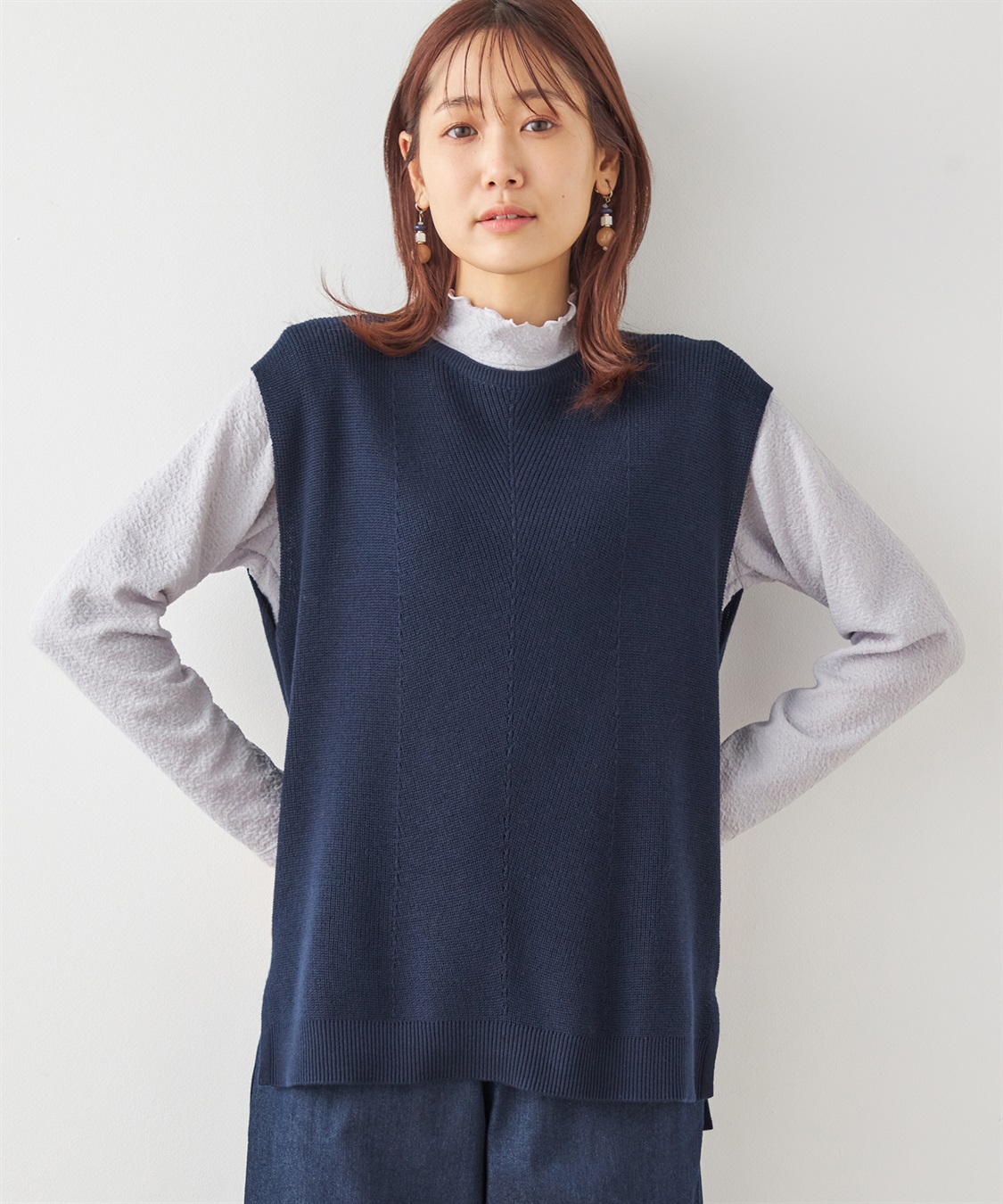 美品 Atlast&Co/アットラスト　ウールベスト 42サイズ　ビーチクロス 美品 Atlast&Co/アットラスト ウールベスト 42サイズ ビーチ