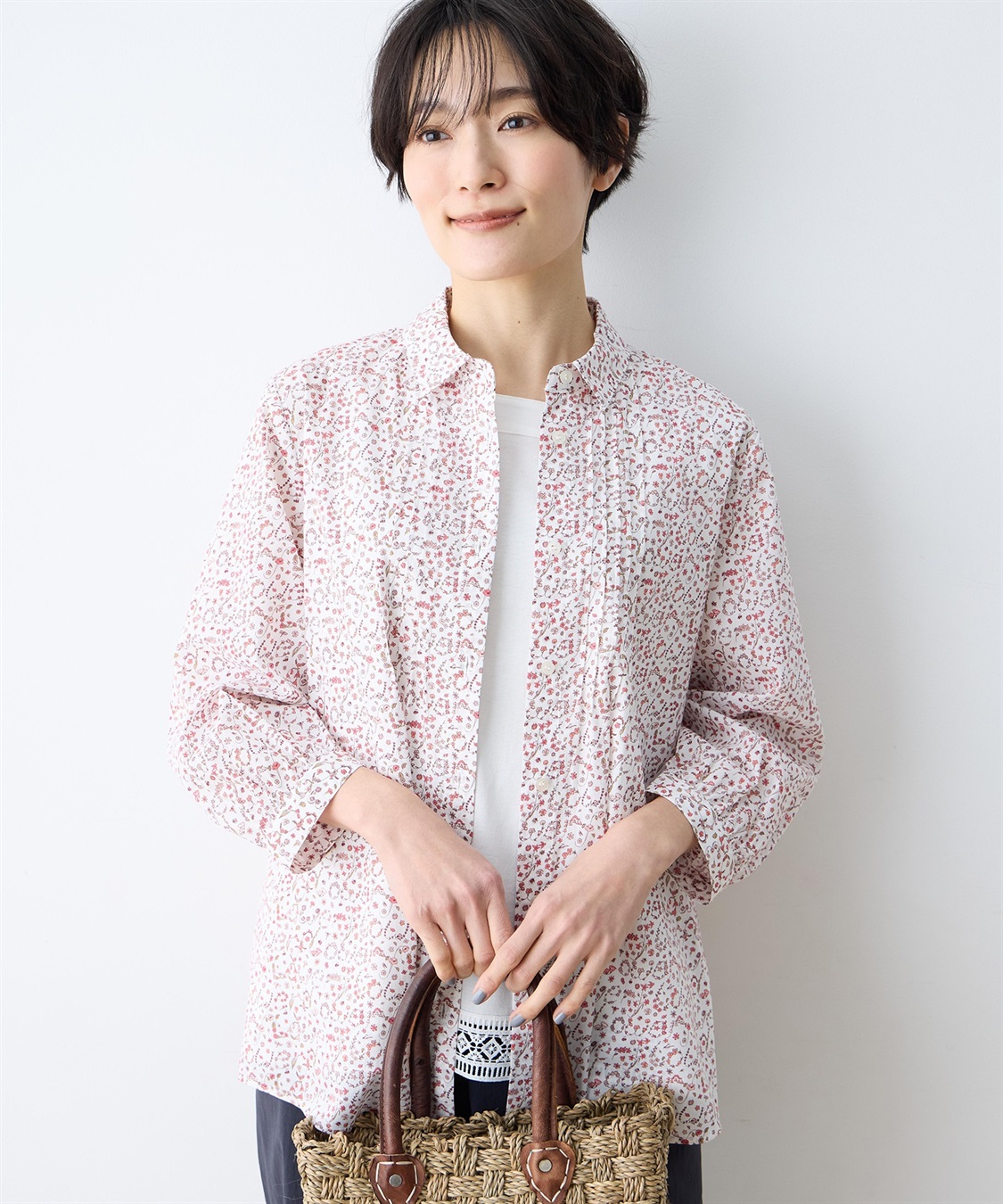 DECOY 【Liberty】リバティプリントピンタックブラウス_variation_1