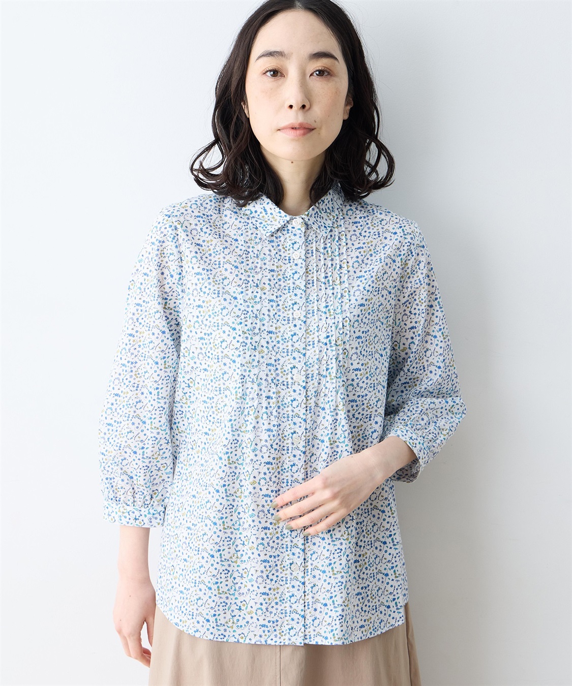 DECOY 【Liberty】リバティプリントピンタックブラウス_variation_2