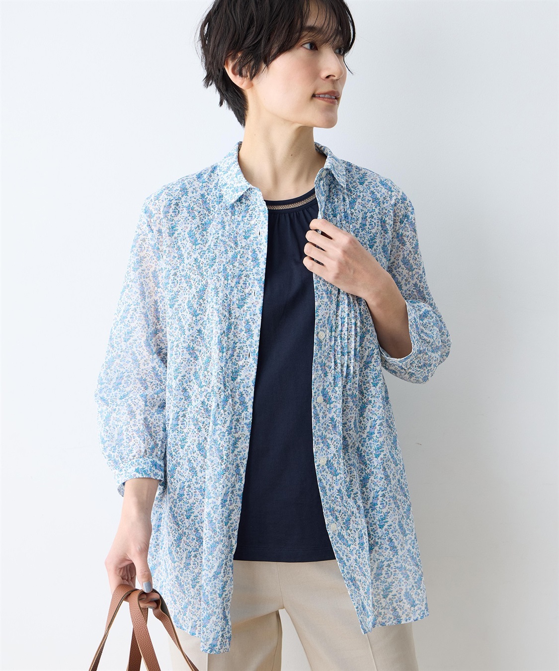 DECOY 【Liberty】リバティプリントボイルピンタックブラウス_main