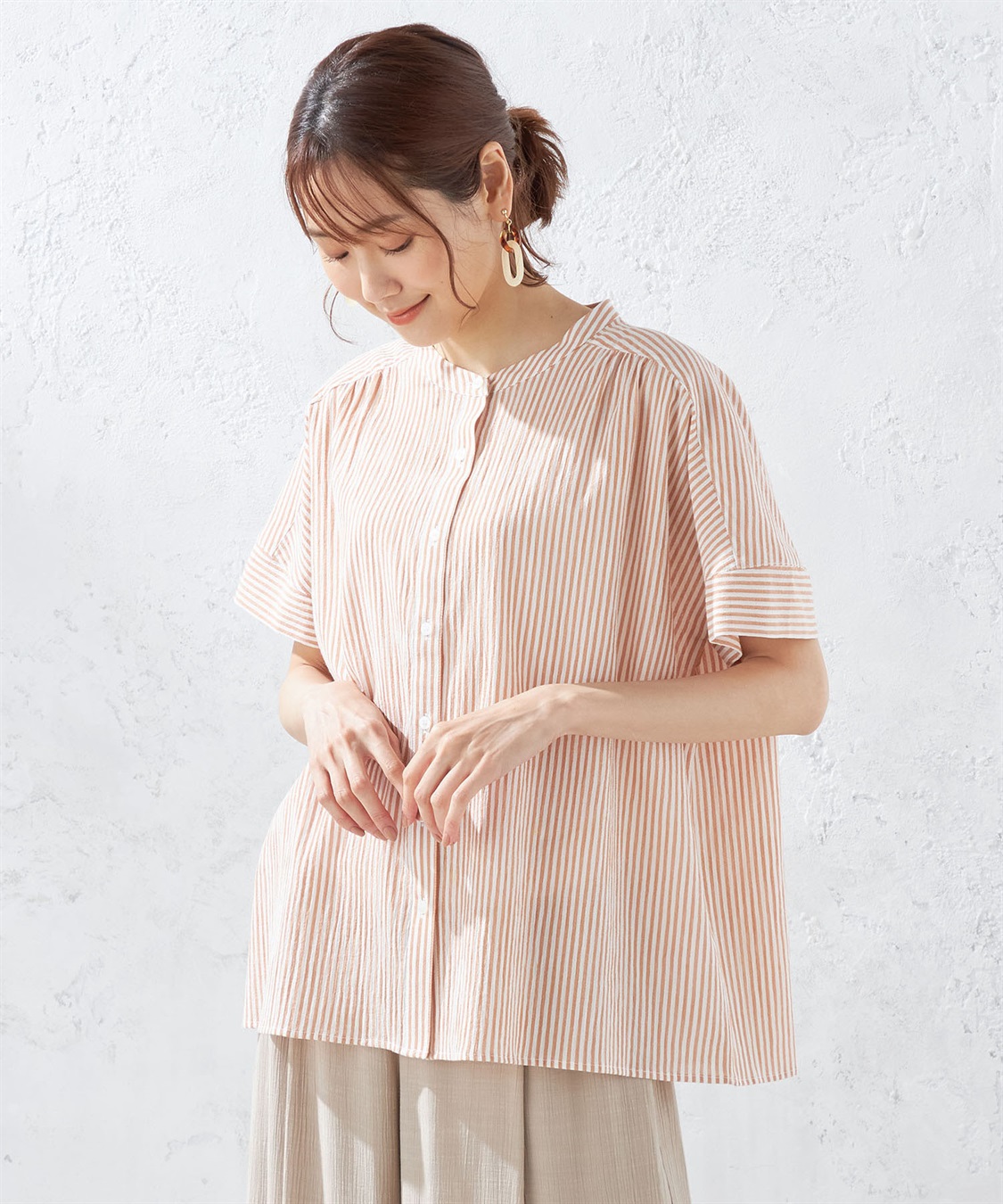 DECOY オーガニックコットンシャンブレーシャツドットプリントブラウス_variation_2