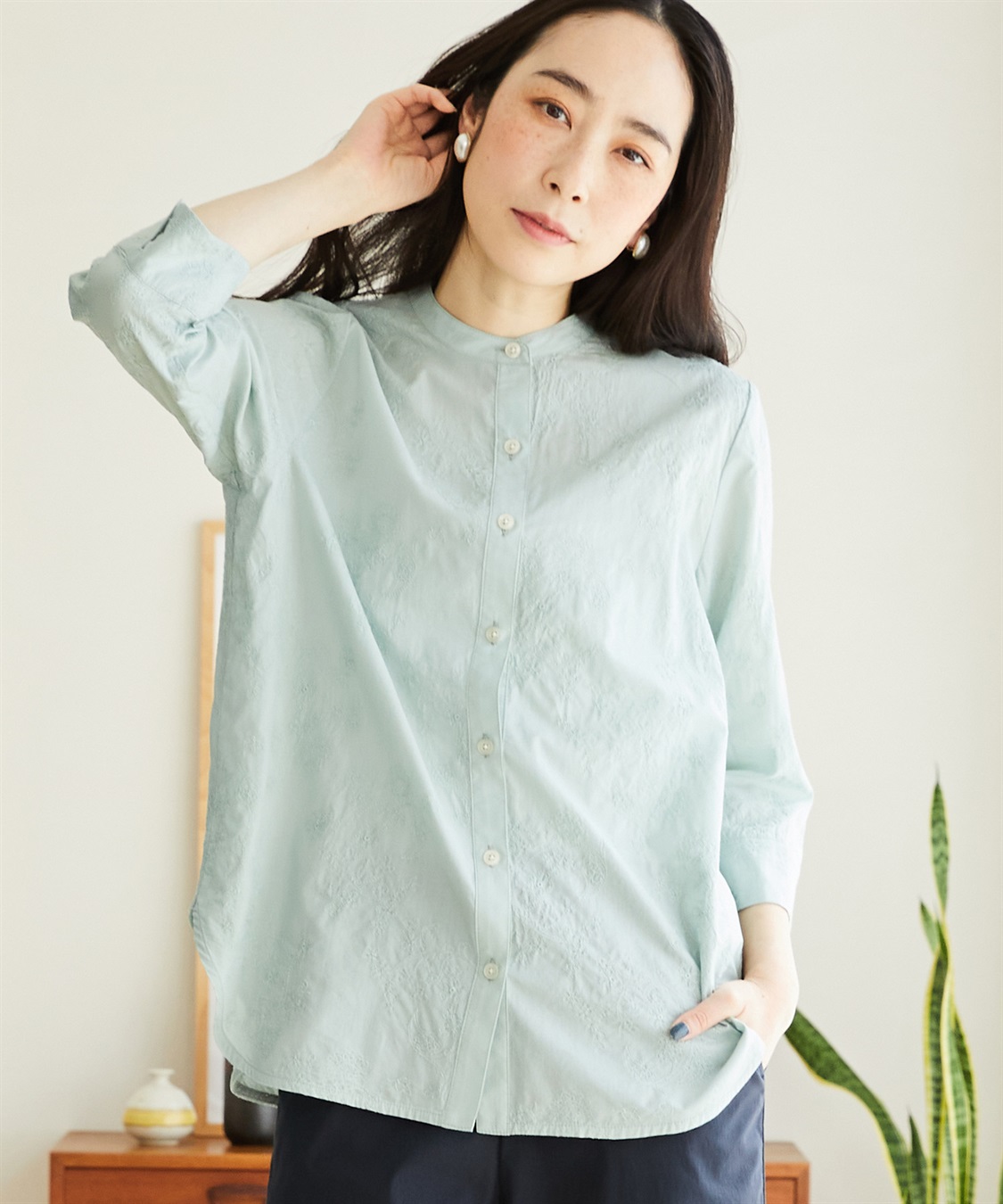 DECOY 刺しゅうブラウス_main