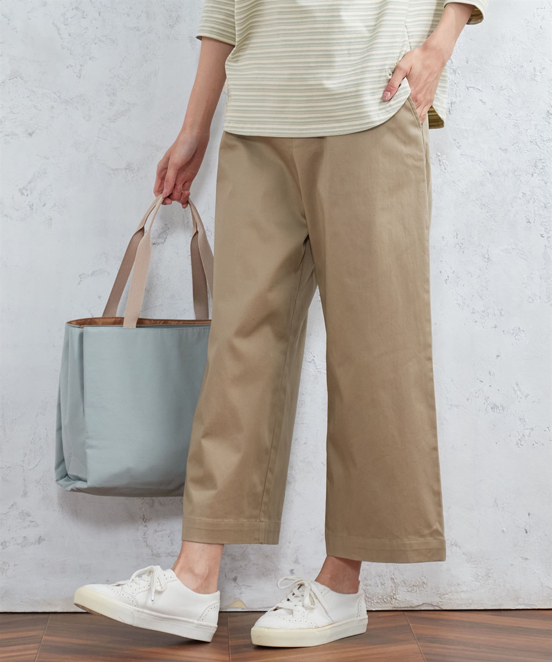 DECOY サテンストレッチワイドパンツ_variation_2