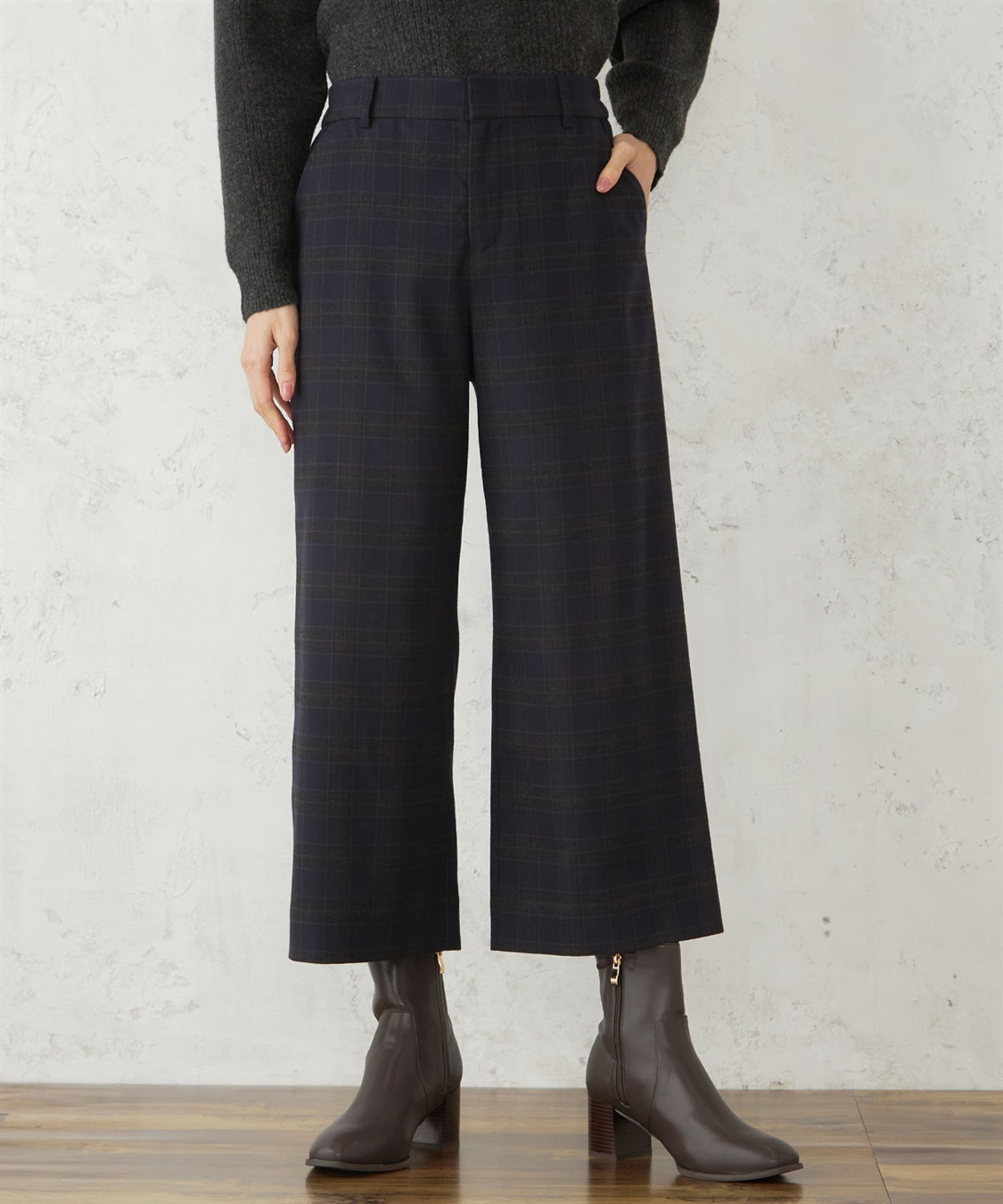 裏起毛ストレットワイドパンツ DECOY｜クロスプラス公式通販サイト