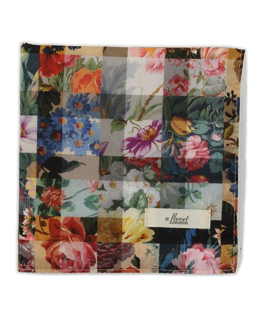 リバティハンドタオル