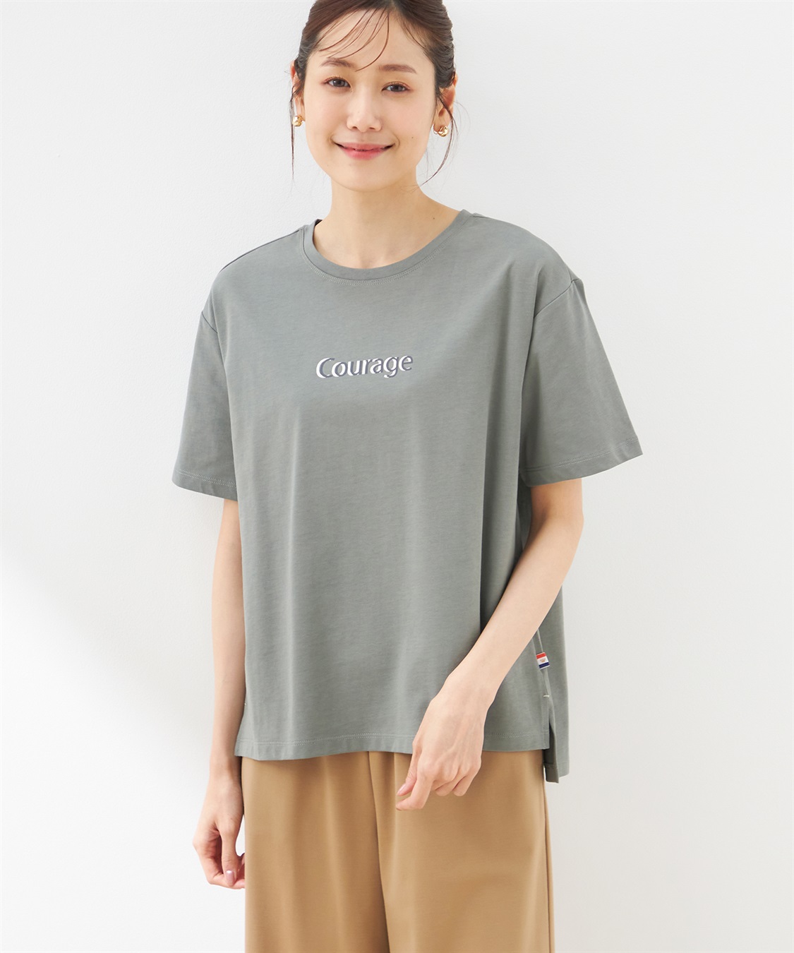ロゴプリントTシャツ Petit Honfleur｜クロスプラス公式通販サイト