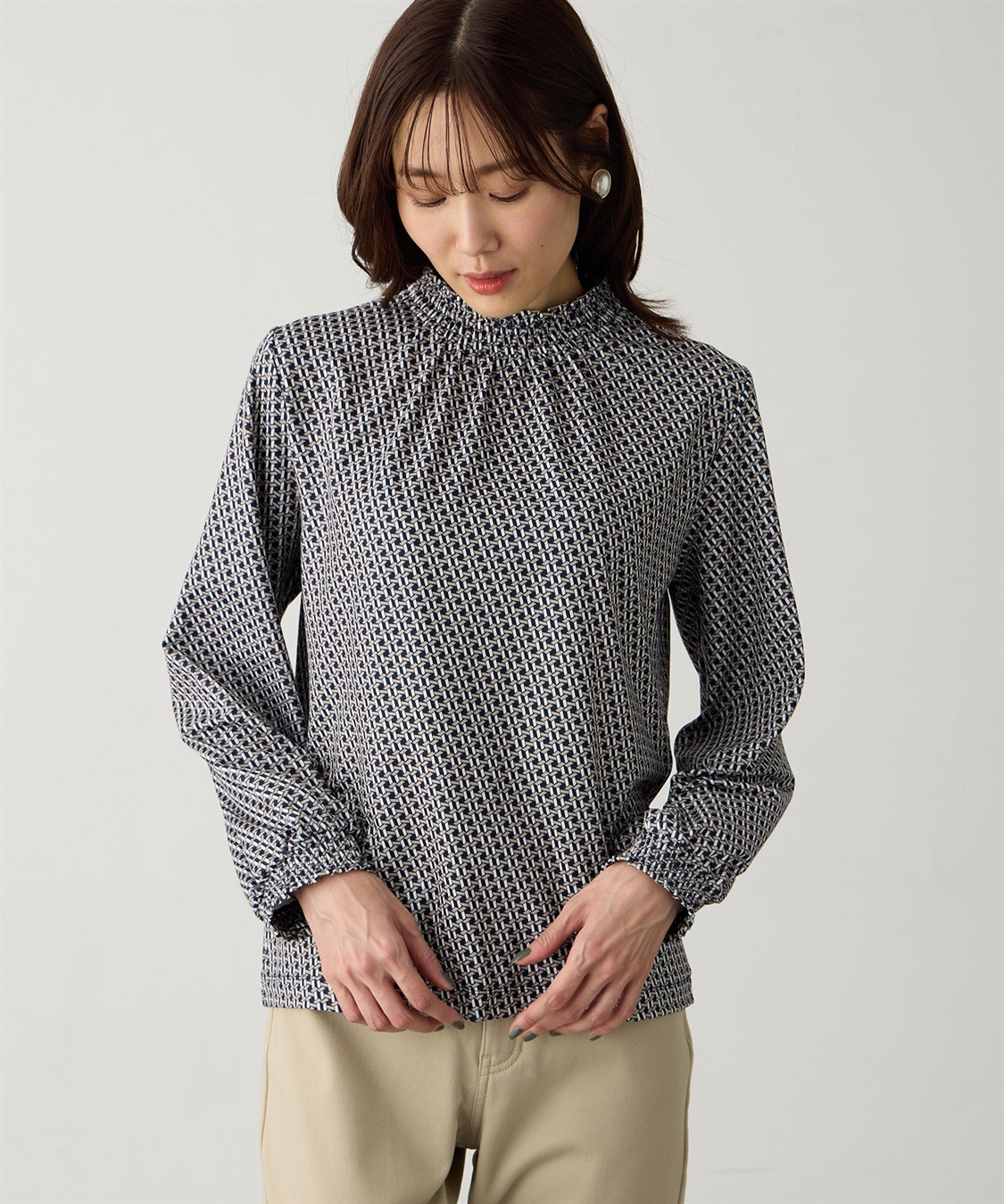 Petit Honfleur シャーリングプリントプルオーバー_variation_3