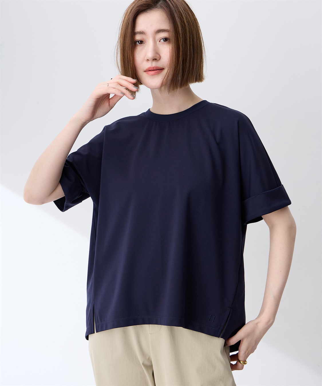 Petit Honfleur バックタックワイドTシャツ【接触冷感・UVカット・透けにくい】_variation_3