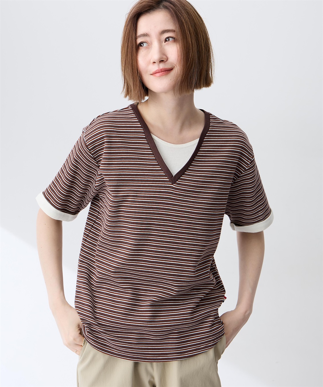 Petit Honfleur レイヤード風ボーダーVネックTシャツ_main