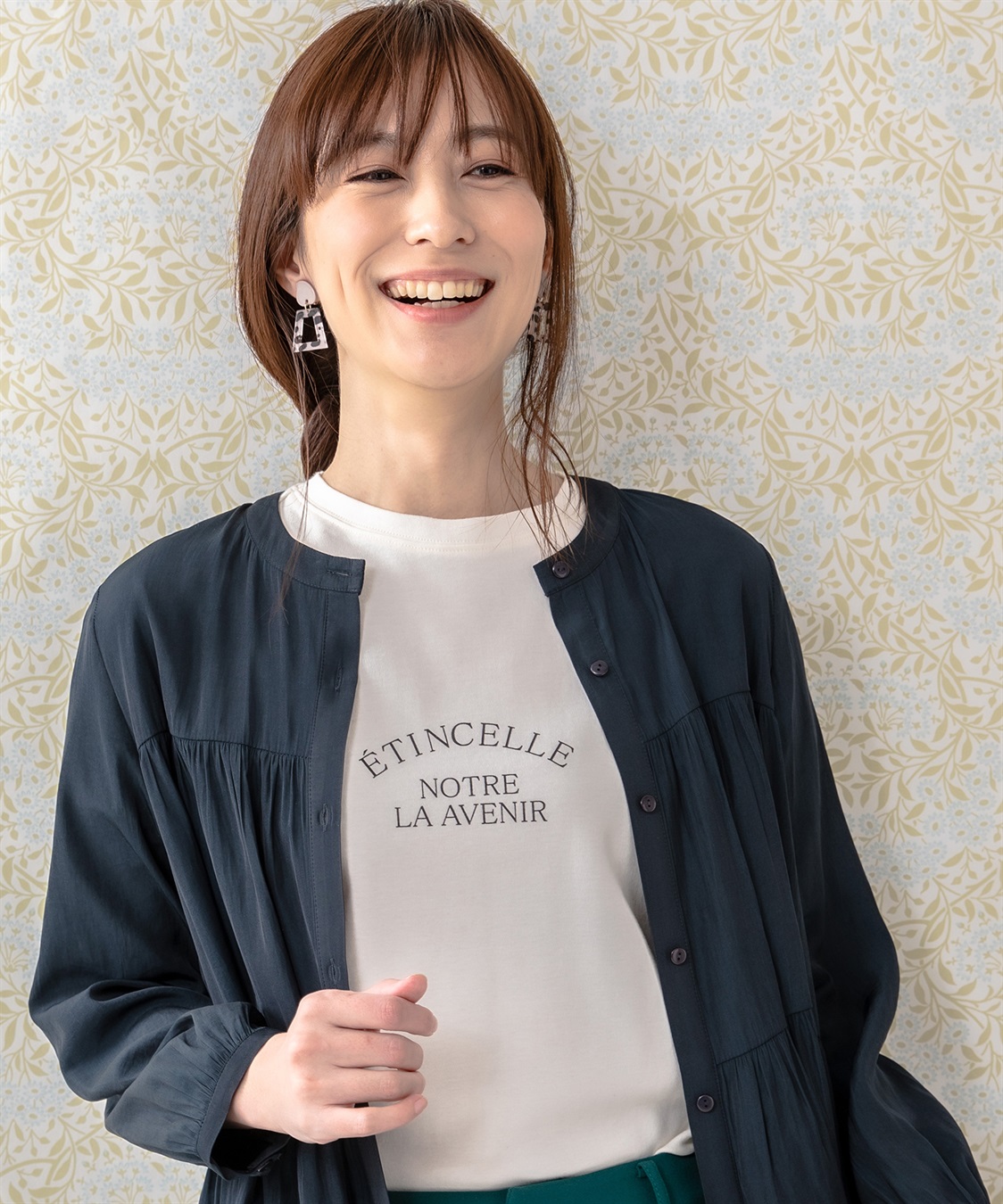 Petit Honfleur ロゴ長袖Tシャツ_variation_1