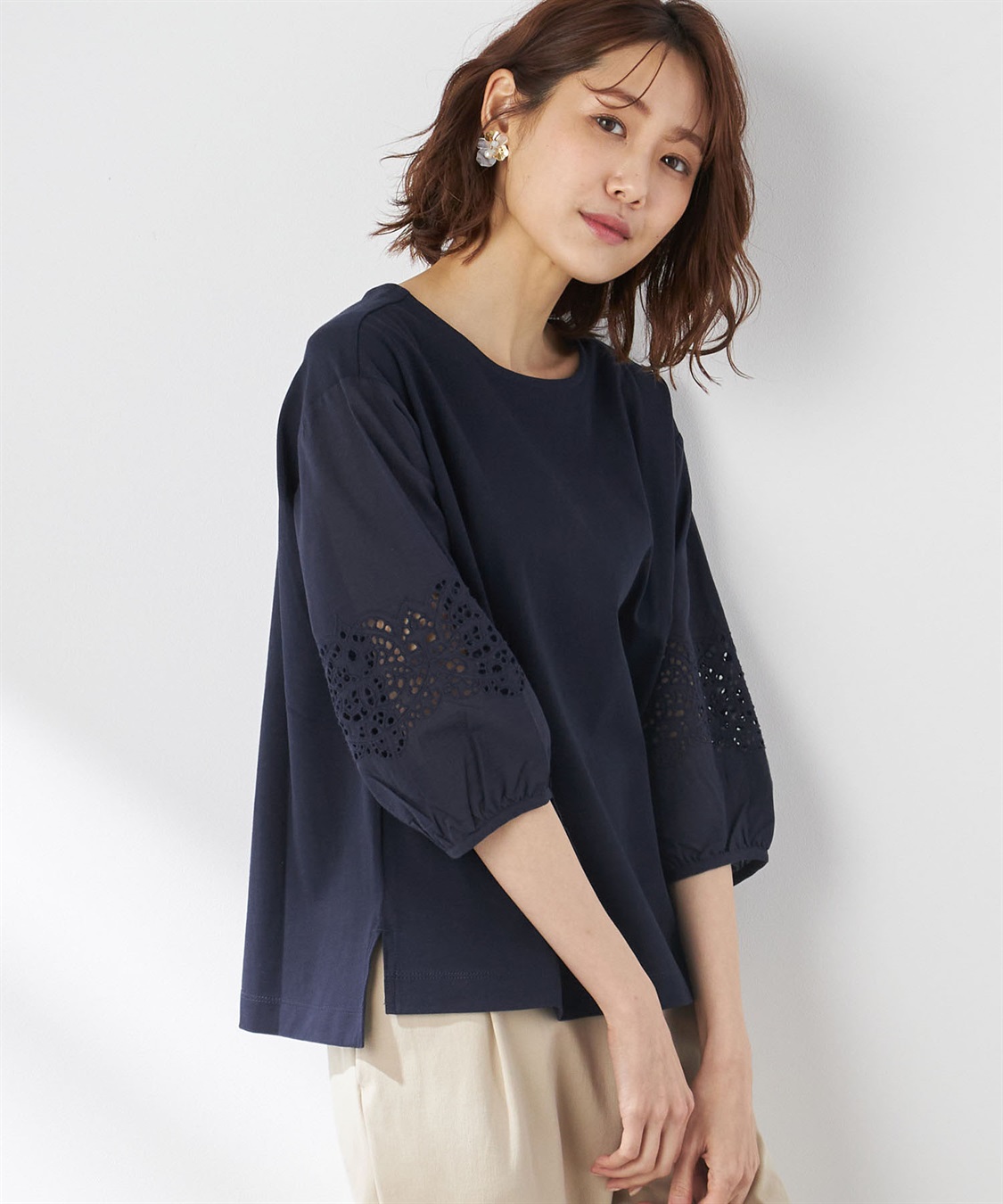 Petit Honfleur オーガニックコットン刺しゅうスリーブゆるシルエットプルオーバー_variation_3