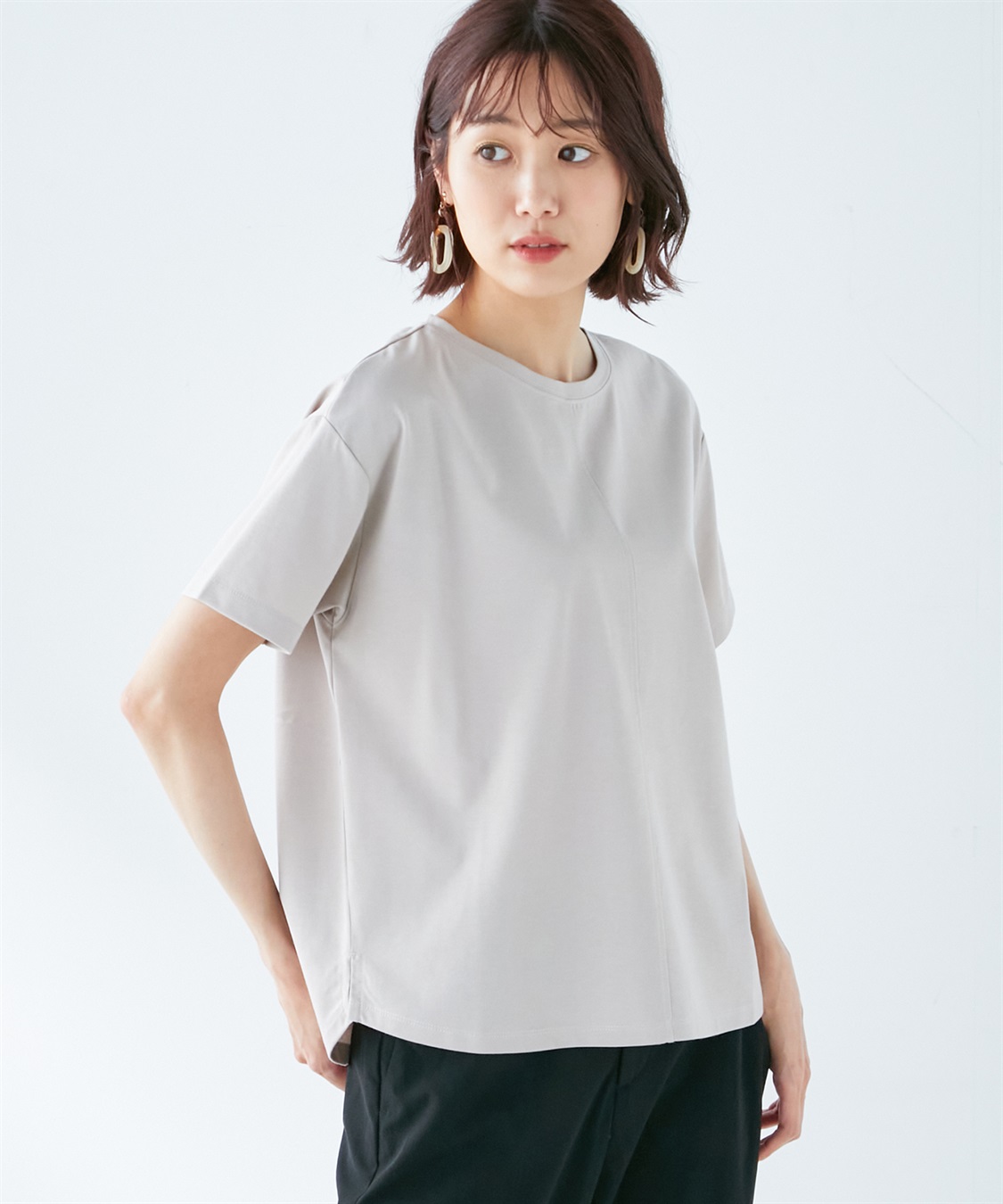 Petit Honfleur 【接触冷感・汗染み防止】ラウンドヘムTシャツ_variation_2