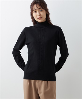 ケーブルタートルネックニットプルオーバー Petit Honfleur｜クロス