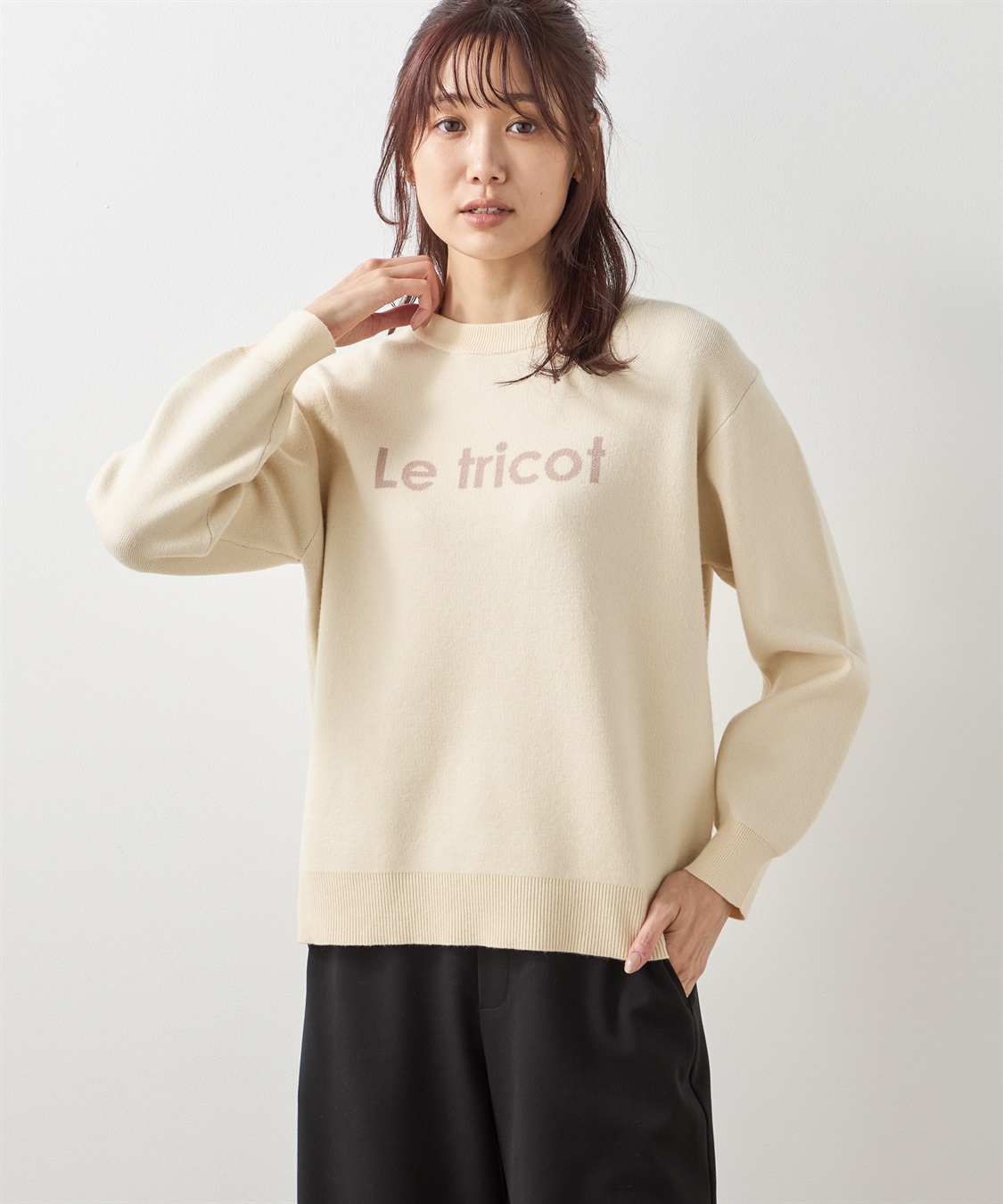 Petit Honfleur ジャガードロゴプルオーバー_variation_1