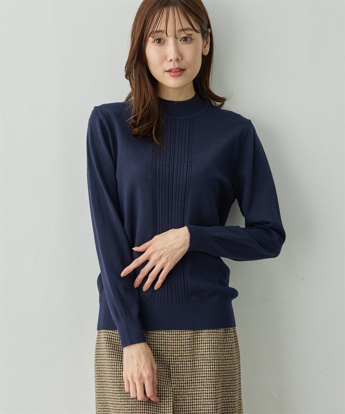 Petit Honfleur フロントケーブル編みハイネックニットプルオーバー【楽ちんニットシリーズ・静電気防止・ウォッシャブル】_variation_6