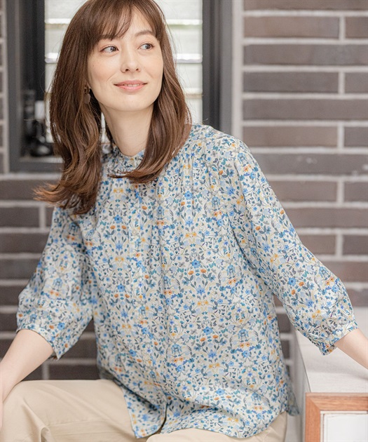 リバティプリントブラウス Petit Honfleur｜クロスプラス公式通販サイト