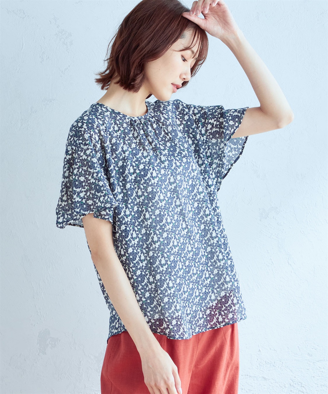 Petit Honfleur フレアスリーブプリントブラウス_variation_2