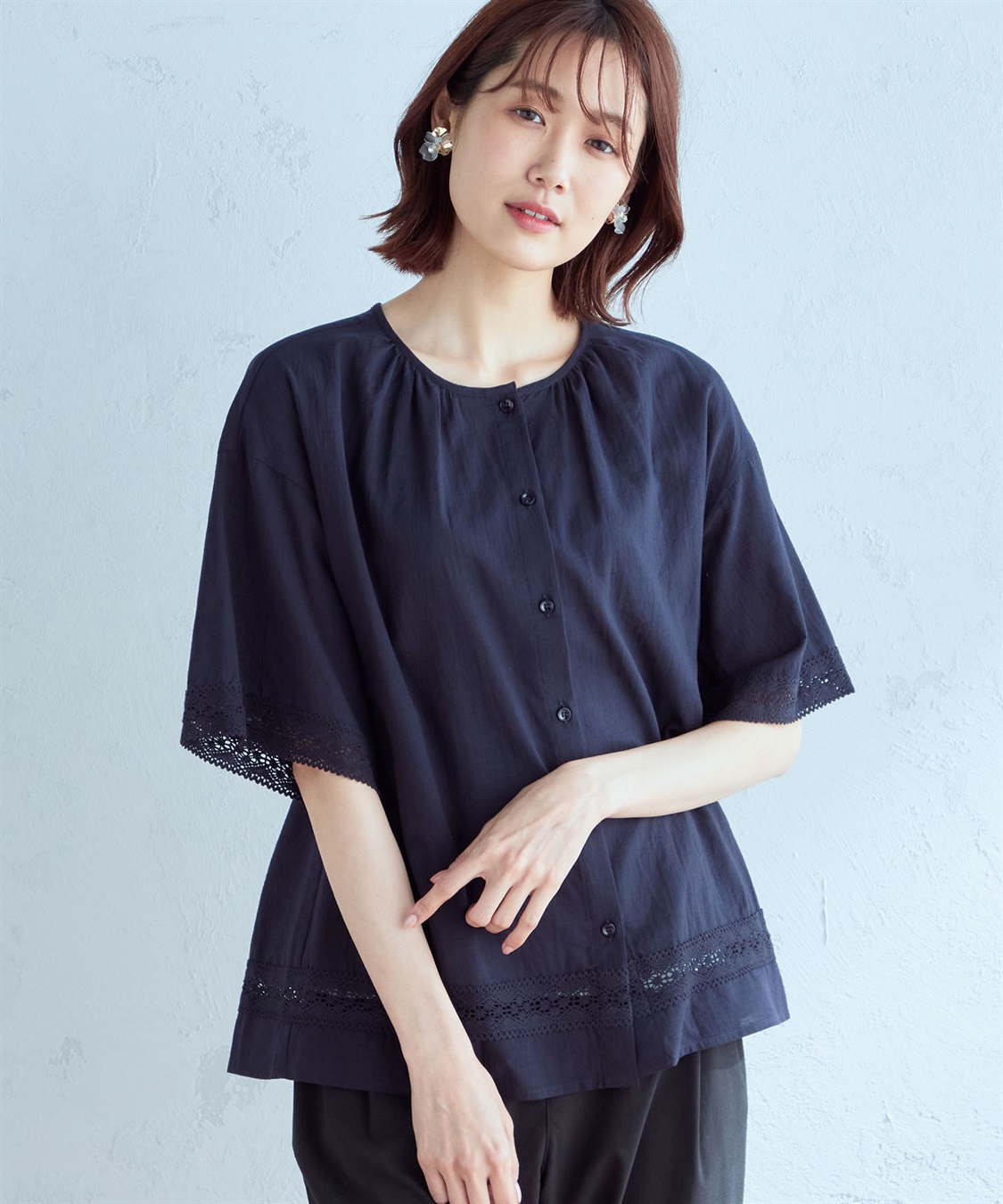 Petit Honfleur レース切替ブラウス_variation_3