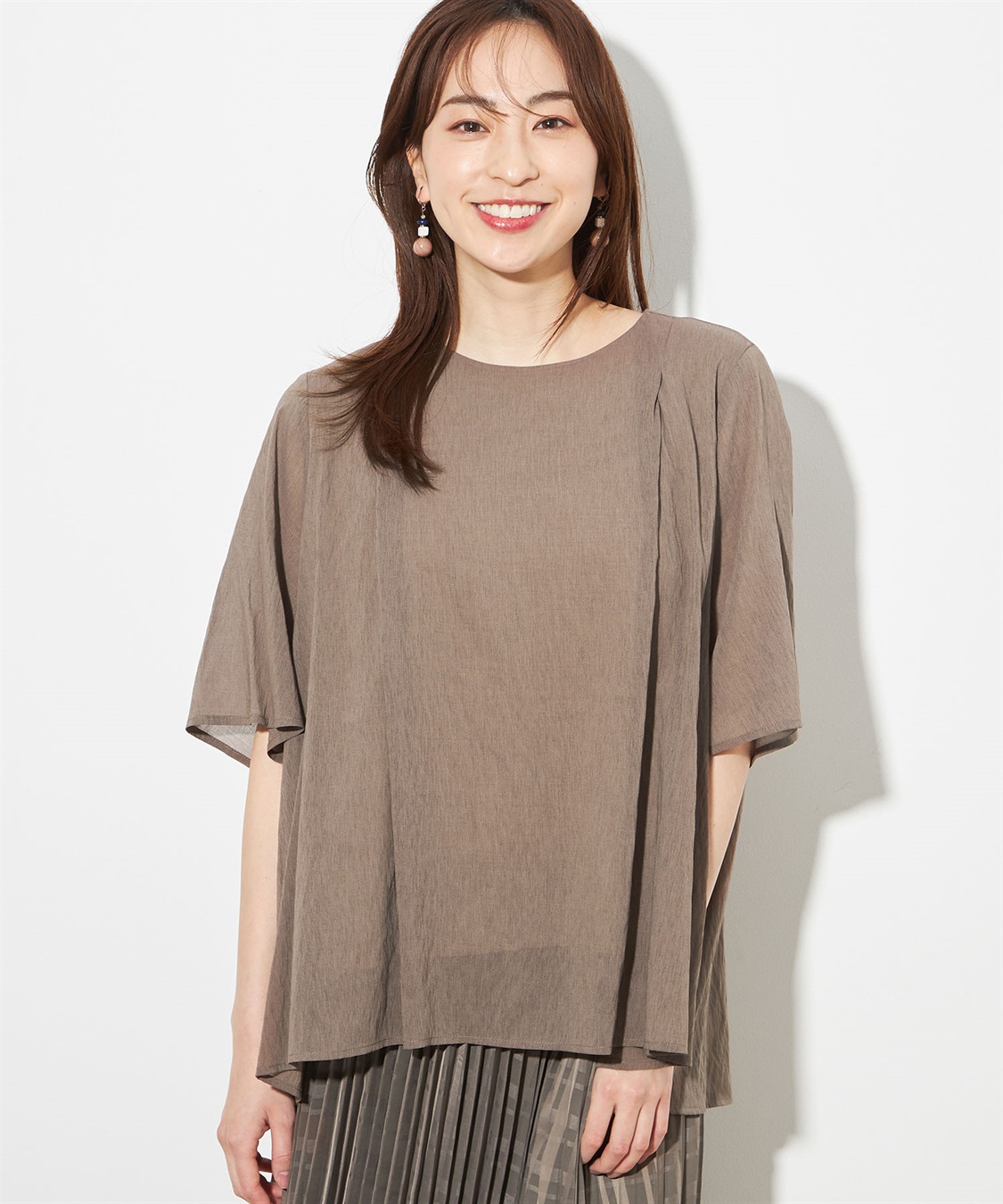 Petit Honfleur タックデザインシアーブラウス_variation_1