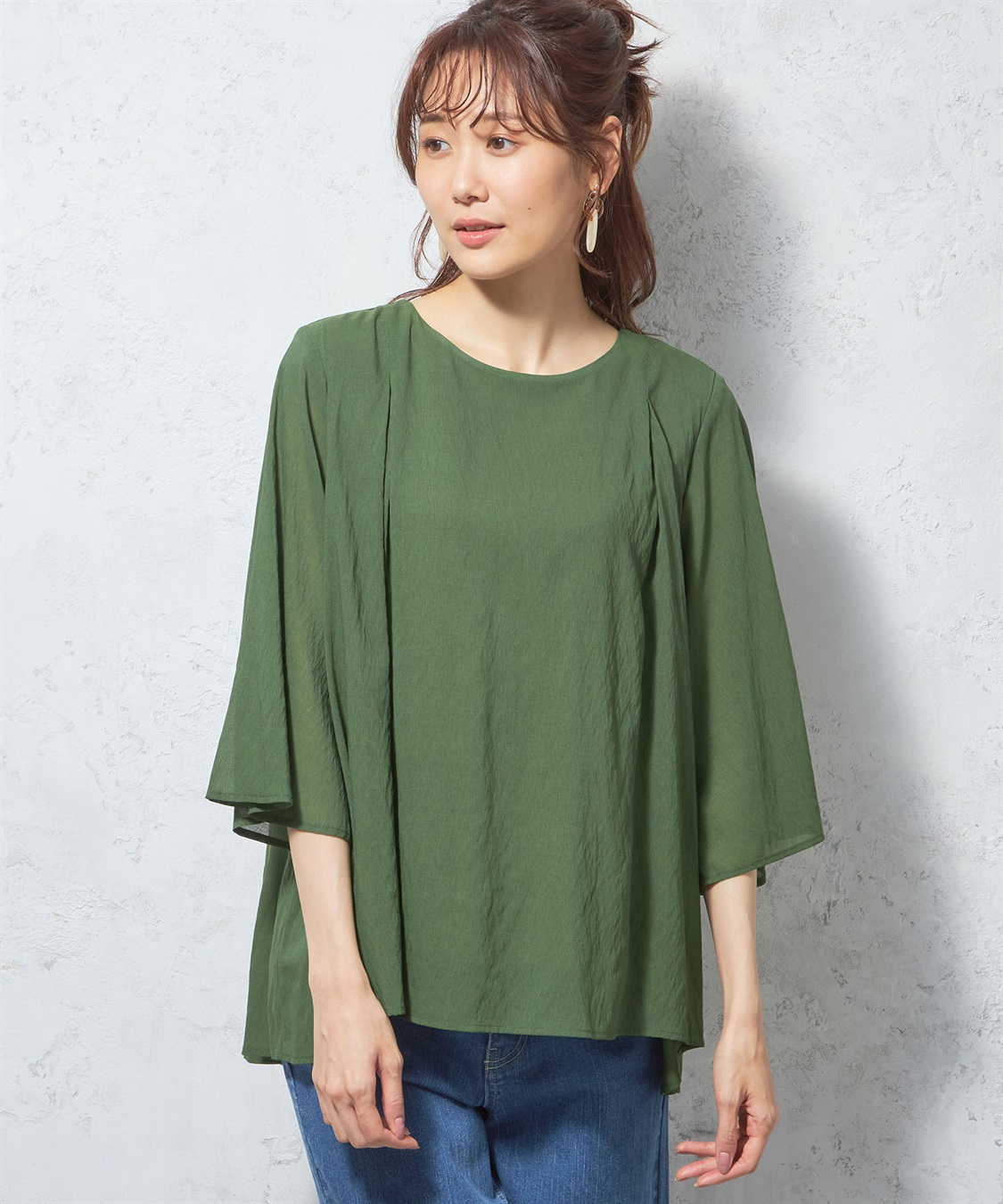 Petit Honfleur タックシアーブラウス_variation_2