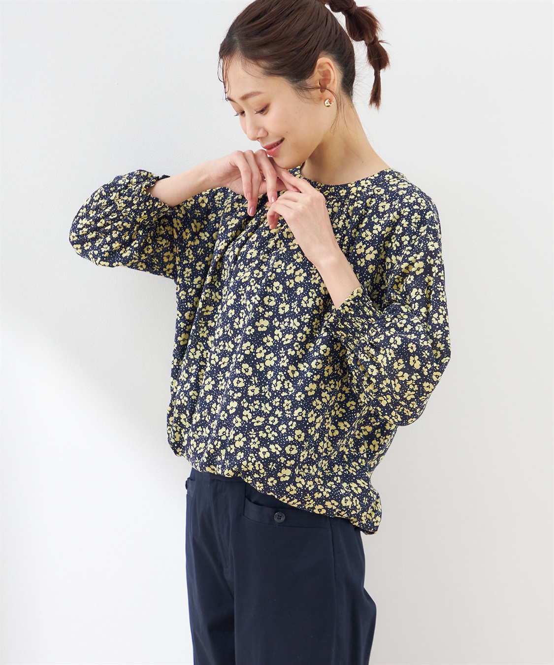 Petit Honfleur プリントバルーンブラウス_variation_3