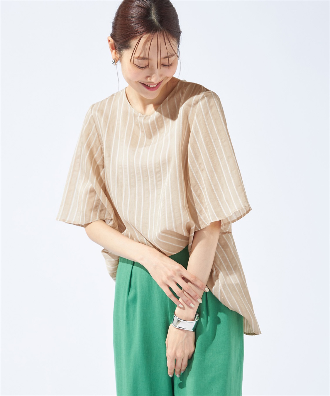 フレアブラウス Petit Honfleur｜クロスプラス公式通販サイト