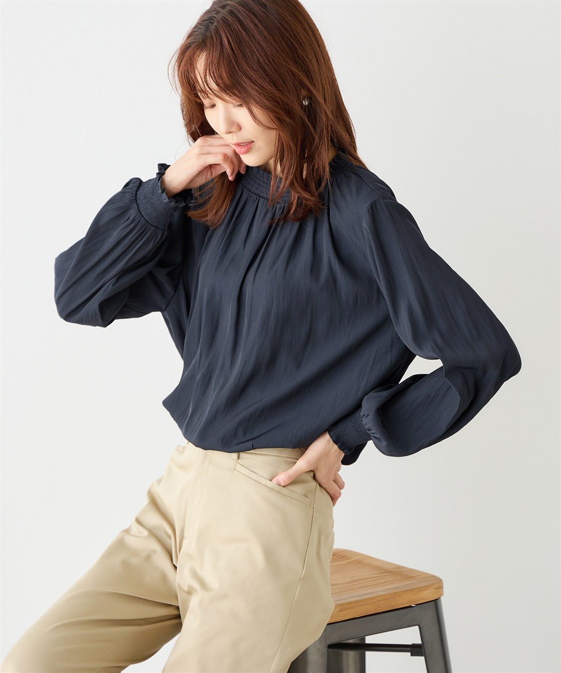 Petit Honfleur シャーリングブラウス_variation_3