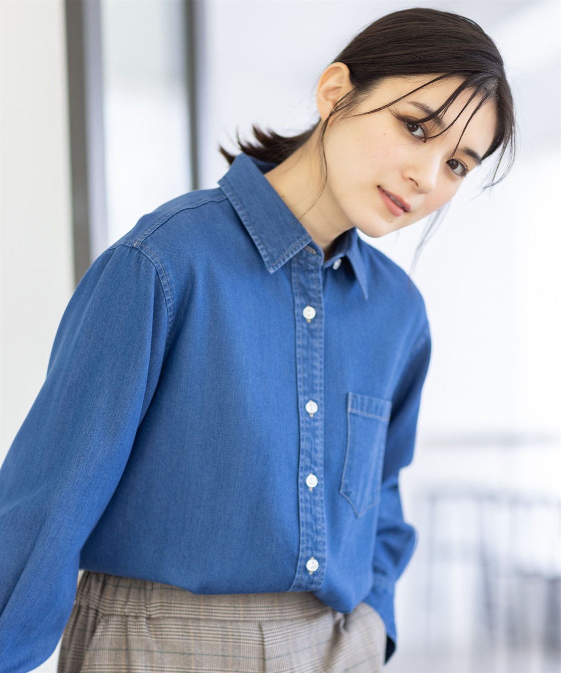 Petit Honfleur 襟付きデニムシャツ_main