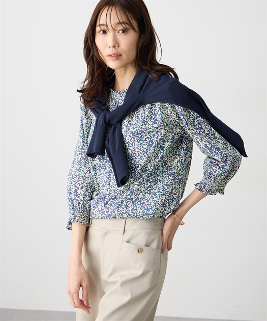 【Liberty】リバティプリント衿フリルブラウス