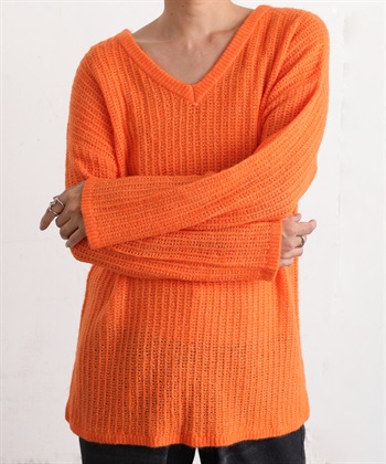 ONE‘S TRUE Vネックシアーニットプルオーバー_variationthumb_2