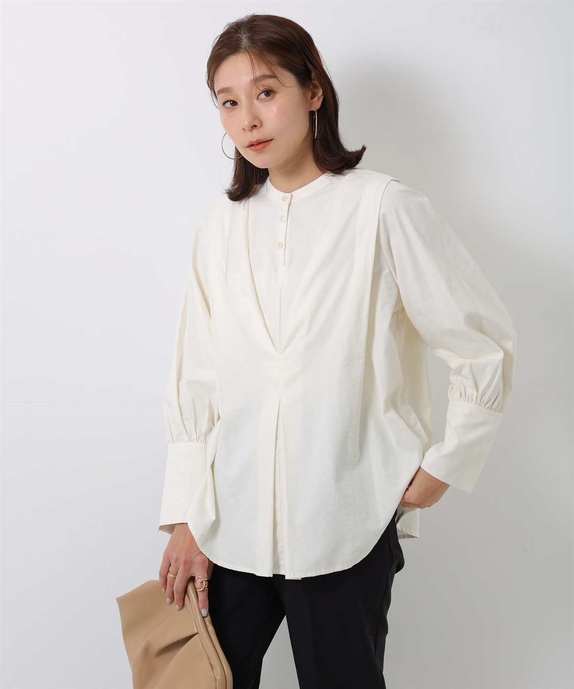 Plage 2025aw新作スタンドカラーブラウス(着用回数1回のみ) Plage 2025aw新作スタンドカラーブラウス(着用回数1回のみ) Plage