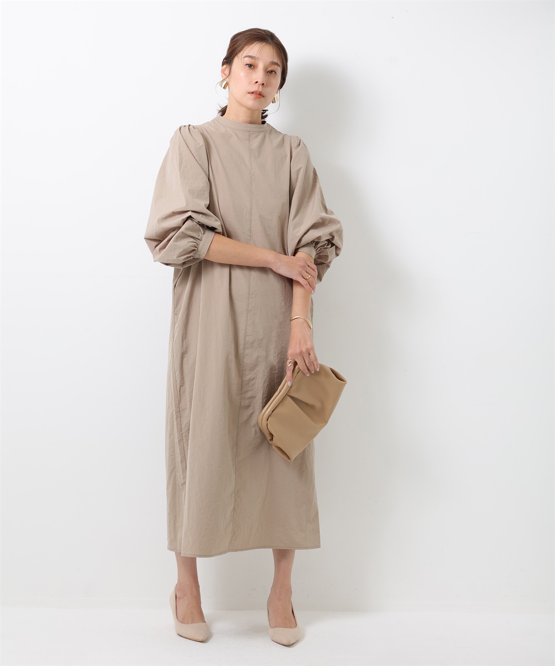 ONE‘S TRUE 袖ボリュームワンピース_main
