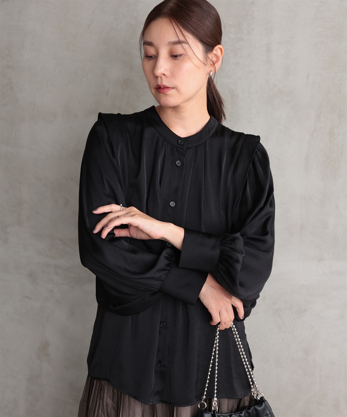 ONE‘S TRUE ２WAYタックショルダーブラウス_variation_1