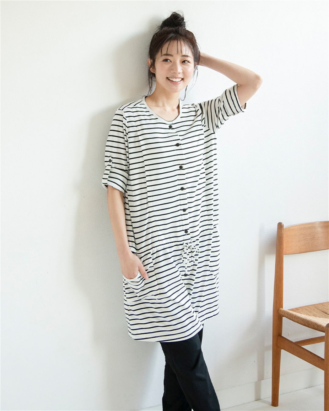 Rosemadame 天竺授乳口付きパジャマ　長袖 ロールアップ 着丈90cm 綿混 シンプル ポケット付き　マタニティパジャマ　maman et bebe(ママンエベベ)（マタニティ/授乳服）入院準備 出産準備 産前 産_variation_3