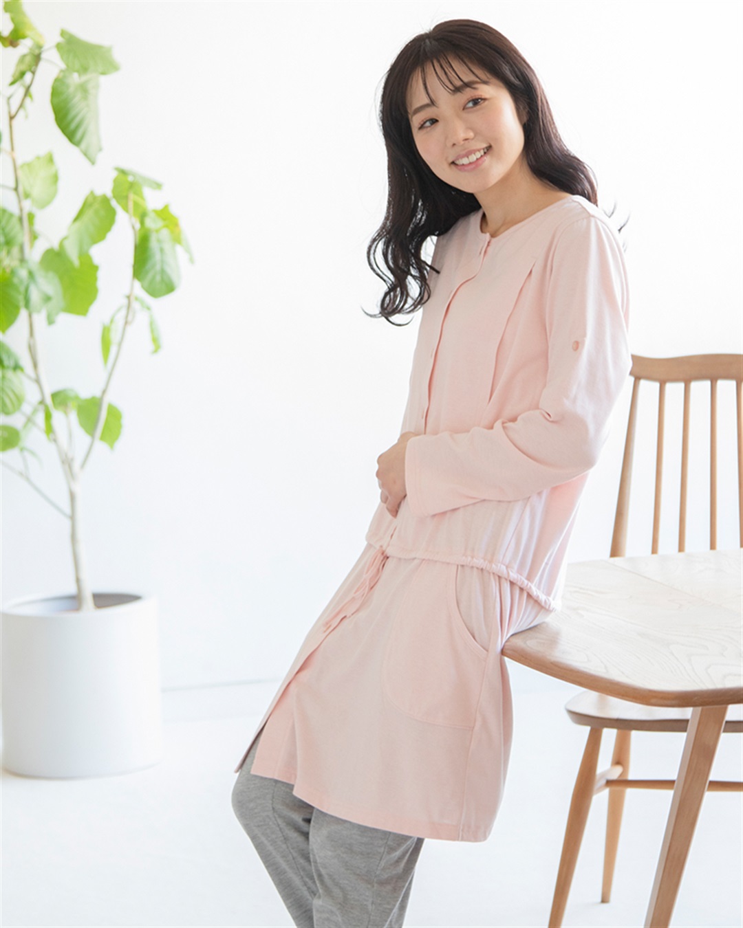 Rosemadame 天竺授乳口付きパジャマ　長袖 ロールアップ 着丈90cm 綿混 シンプル ポケット付き　マタニティパジャマ　maman et bebe(ママンエベベ)（マタニティ/授乳服）入院準備 出産準備 産前 産_variation_5