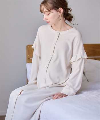 マタニティから産後まで ふわふわスムース無地ネグリジェ パジャマ（マタニティ/授乳服）授乳楽々 妊婦服 産前・産後対応(アイボリー(無地)22-Ｍ)