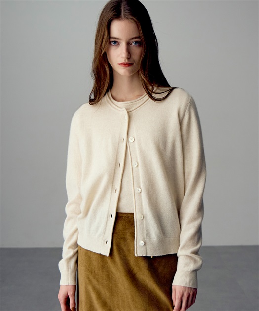 タートルネックカシミヤニット 49AV JUNKO SHIMADA｜クロスプラス公式