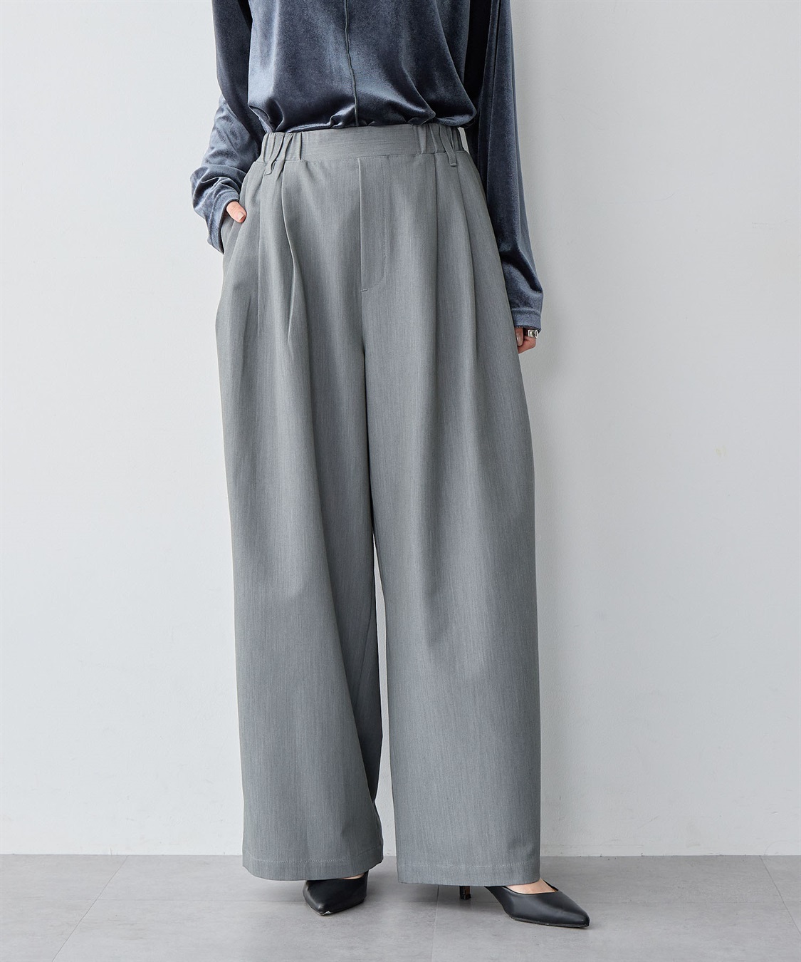 ぽむ　チャコールグレーXS anyfee/大きいサイズ】ウエストゴム多タックワイドパンツ《低身長