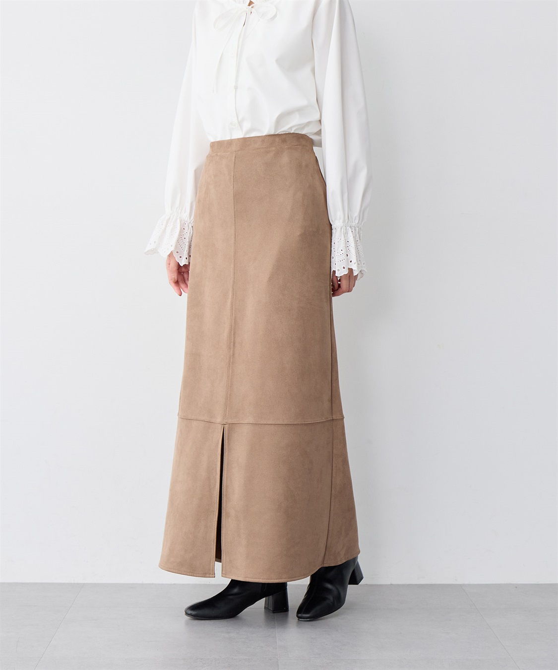 Life Style by cross marche 【anyfee/大きいサイズ】スリット入スエードナロースカート_main
