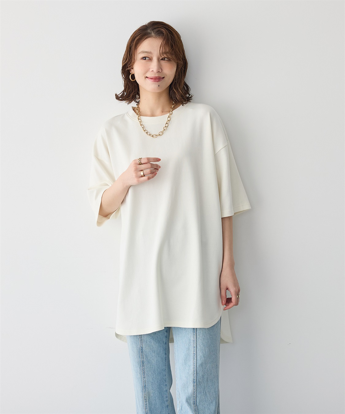 anyfee 【anyfee/プラスサイズ】裾ラウンド半袖Tシャツ《 吸水速乾・UVカット・接触冷感》_main