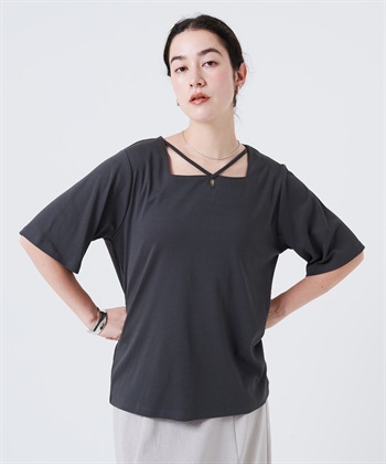 anyfee 【anyfee/大きいサイズ】着てサラ汗じみ防止クロスネックトップス/半袖Tシャツ《接触冷感・吸水速乾・UVカット》_variationthumb_3