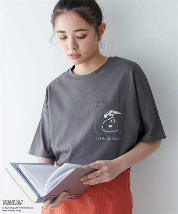 【PEANUTS/ピーナッツ】SNOOPYポケット付きTシャツ