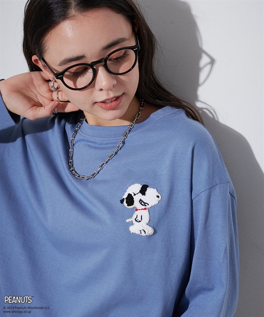 PEANUTS/ピーナッツ】スヌーピー/SNOOPY スリーブ刺繍デザイン PEANUTS/ピーナッツ】スヌーピー/SNOOPY スリーブ刺繍デザイン