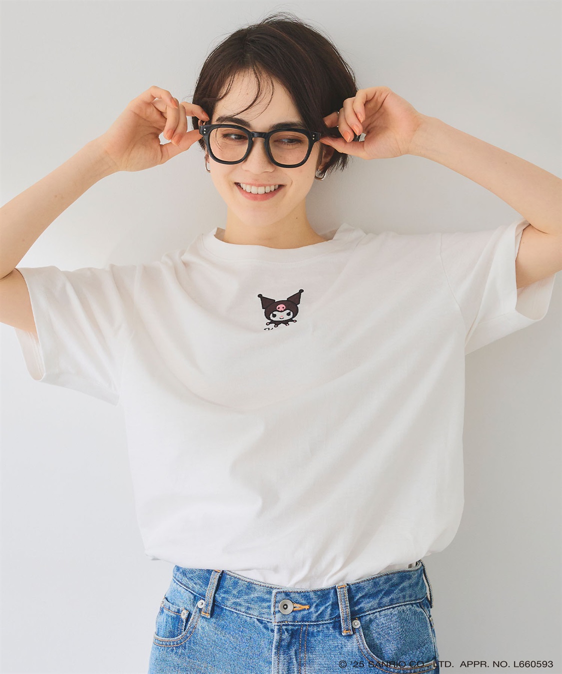 AIR SPACE × サンリオ 刺繍ロゴ メロウフリルクロップ丈Tシャツ sanrio characters】KUROMI/クロミ刺繍デザイン半袖Tシャツ